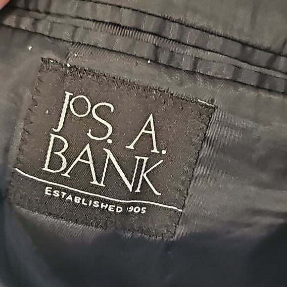 Jos. A. Bank Dark Gray Two Button Portly Blazer Size 48S - Picture 9 of 12